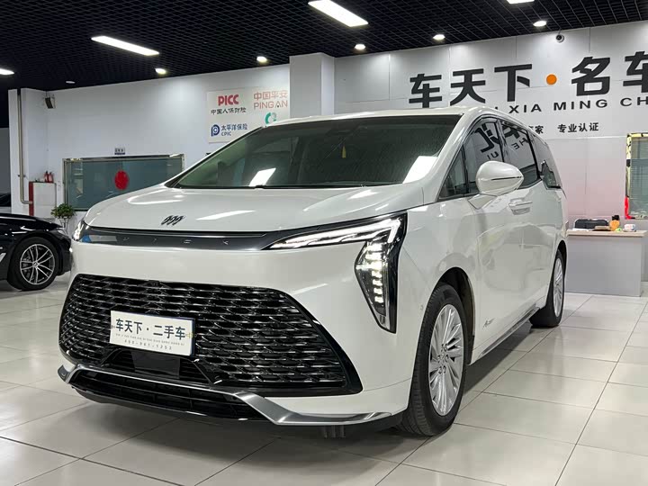 2025 Buick GL8 Century