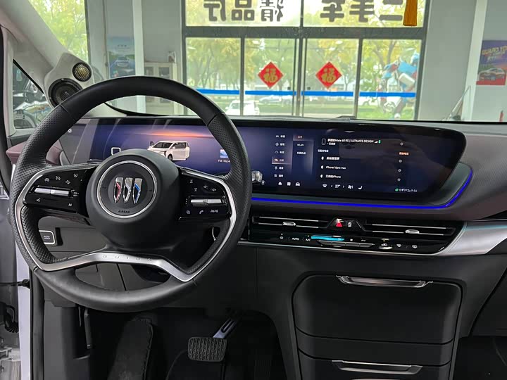 Buick GL8 Century 2025 2025款 2.0T 六座蕴世版
