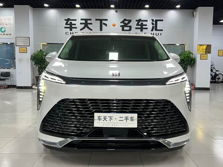 2025 Buick GL8 Century