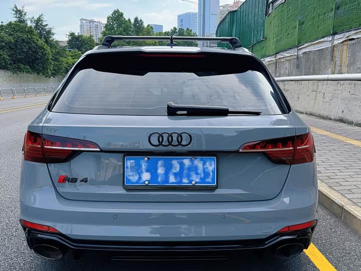 Audi RS 4 2022 2022款 RS4 Avant 黑曜版