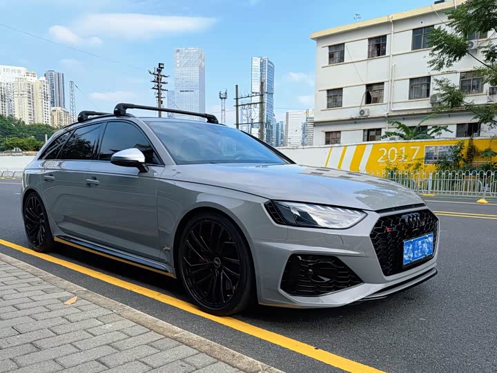 Audi RS 4 2022 2022款 RS4 Avant 黑曜版