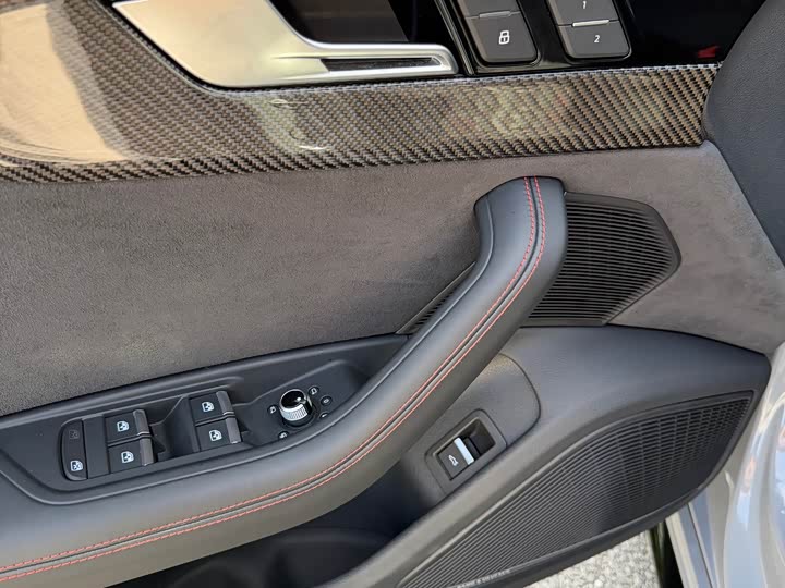 Audi RS 4 2022 2022款 RS4 Avant 黑曜版