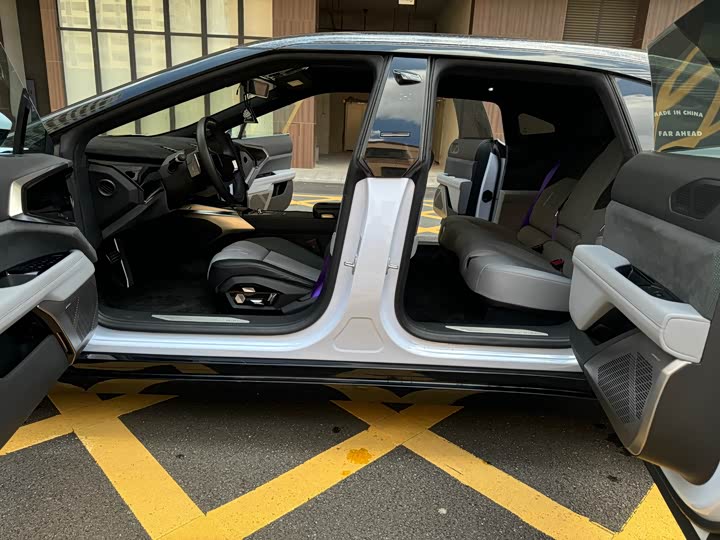 HiPhi Z 2023 2023款 四座版