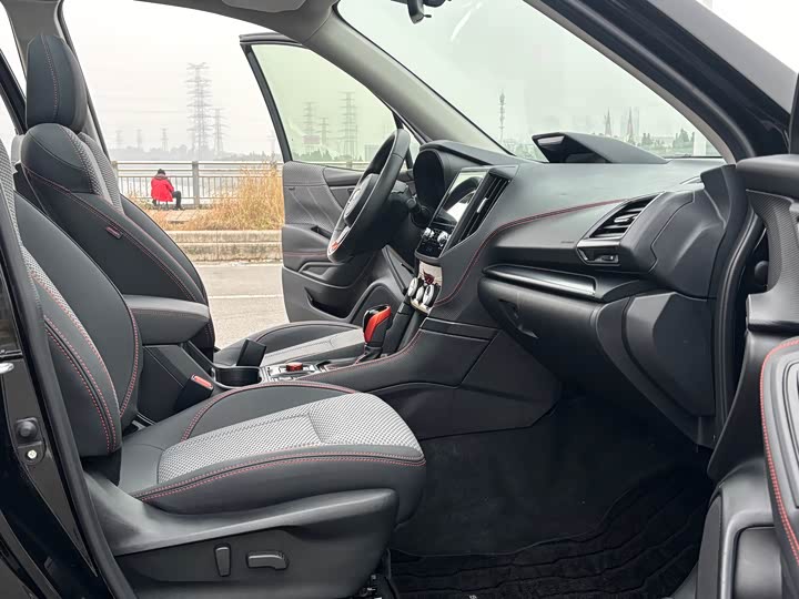 Subaru Forester 2024 2024款 2.5i AWD X运动版EyeSight