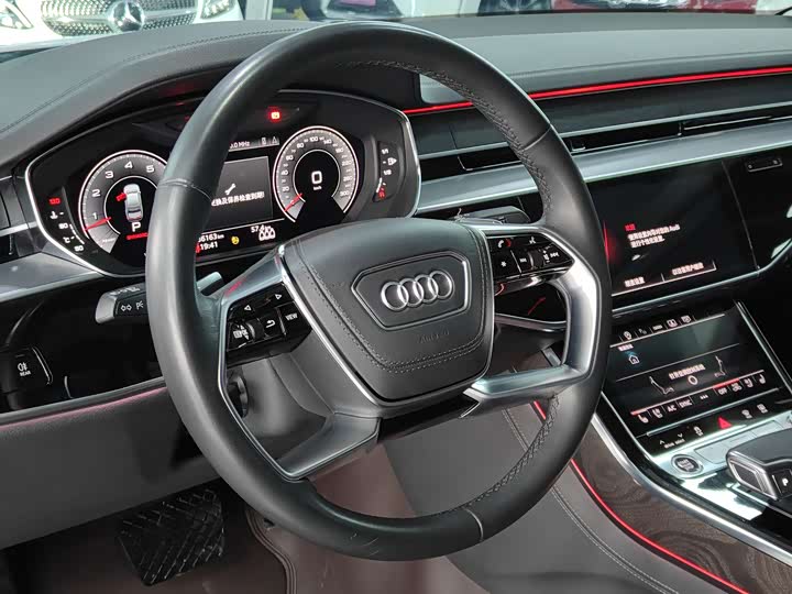Audi A8 2024 2024款 A8L 50 TFSI quattro 臻选型
