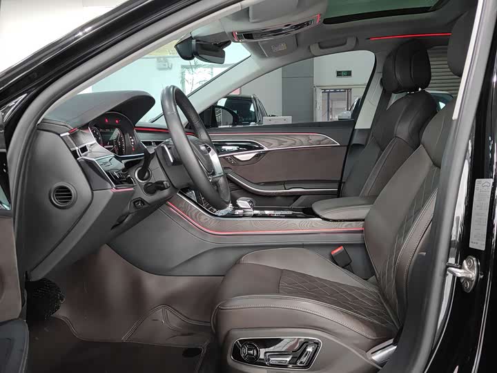 Audi A8 2024 2024款 A8L 50 TFSI quattro 臻选型