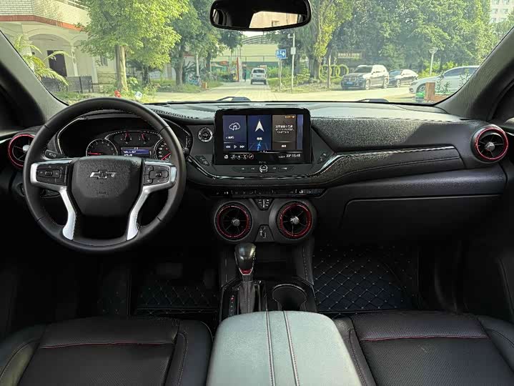 Chevrolet Blazer 2020 2020款 RS 650T 四驱7座 悍版