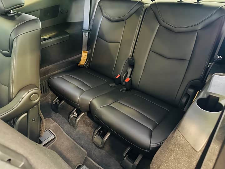 Cadillac XT6 2022 2022款 2.0T 六座两驱豪华型