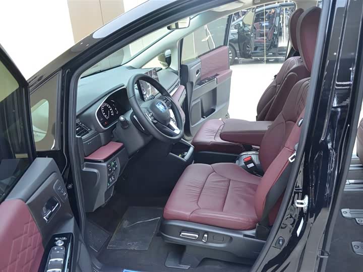 Honda Elysion 2024 2024款 2.0L e:HEV 至尊版