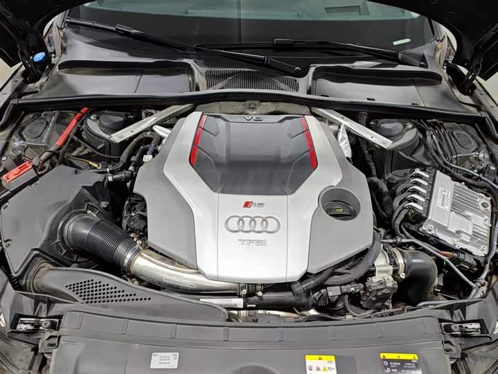 Audi RS 5 2023 2023款 RS 5 2.9T Sportback 黑曜版