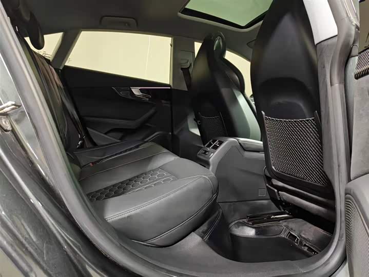 Audi RS 5 2023 2023款 RS 5 2.9T Sportback 黑曜版