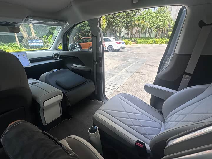 BAIC Arcfox Kaola 2023 2023款 家庭版Pro