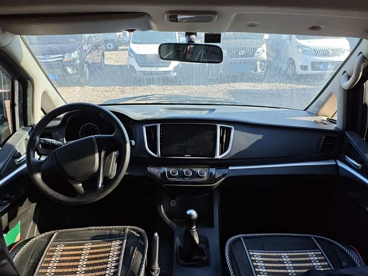 Dongfeng Forthing Lingzhi M5 2023 2023款 M5L 1.6L 基本型 5座