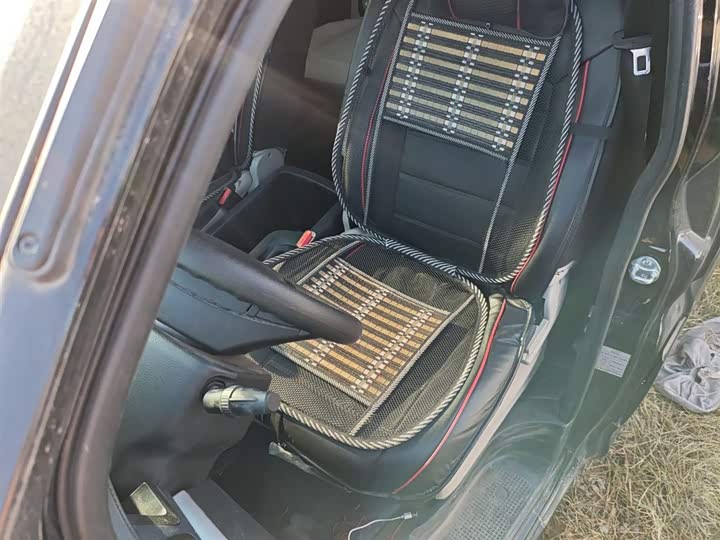 Dongfeng Forthing Lingzhi M5 2023 2023款 M5L 1.6L 基本型 5座