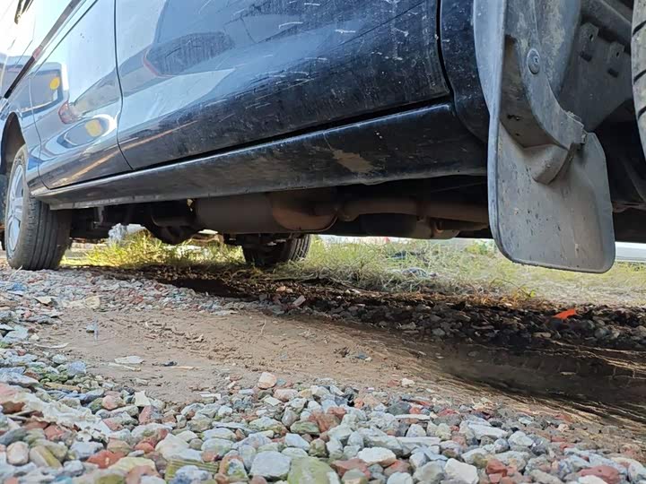 Dongfeng Forthing Lingzhi M5 2023 2023款 M5L 1.6L 基本型 5座