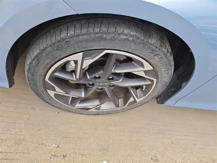 GAC Aion S Max 2024 2024款 80 星辰版 三元锂