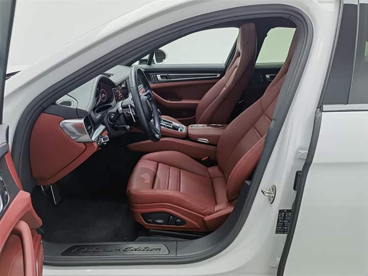 Porsche Panamera Hybrid 2023 2023款 改款 Panamera 4 E-Hybrid 铂金版 2.9T