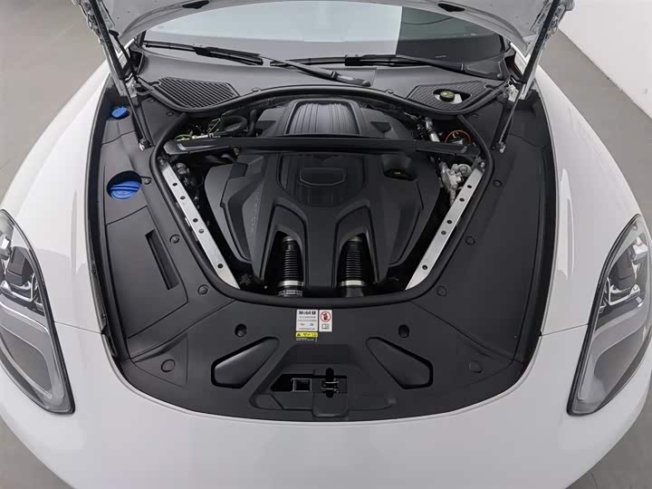 Porsche Panamera Hybrid 2023 2023款 改款 Panamera 4 E-Hybrid 铂金版 2.9T