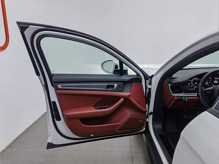 Porsche Panamera Hybrid 2023 2023款 改款 Panamera 4 E-Hybrid 铂金版 2.9T