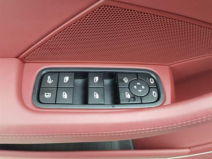 Porsche Panamera Hybrid 2023 2023款 改款 Panamera 4 E-Hybrid 铂金版 2.9T