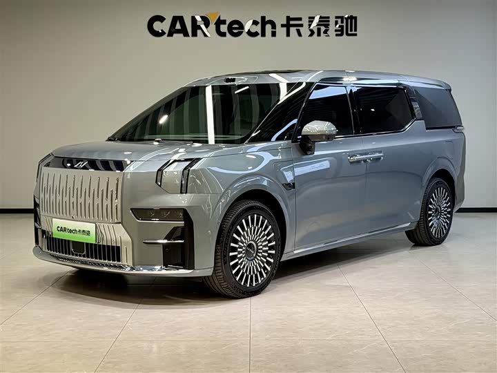 Zeekr 009 2024 2024款 七座过道版四驱 108kWh