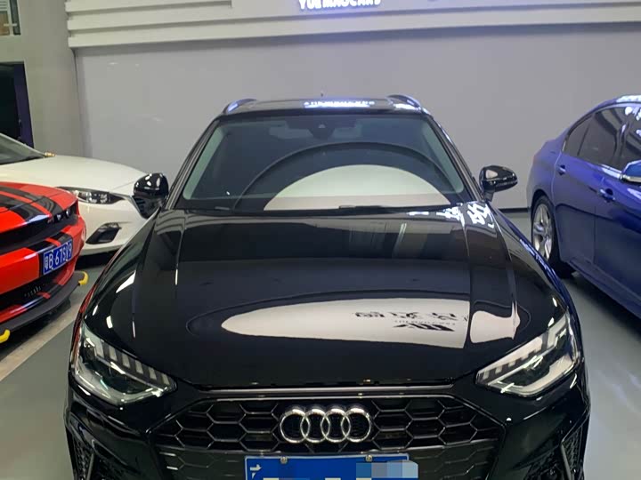 Audi A4 2022 2022款 Avant 40 TFSI 时尚致雅型