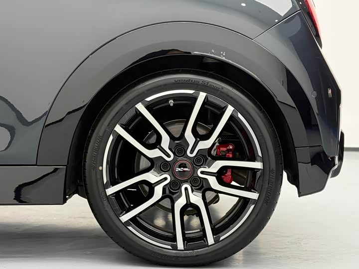 Mini Mini JCW 2025 2025款 JOHN COOPER WORKS