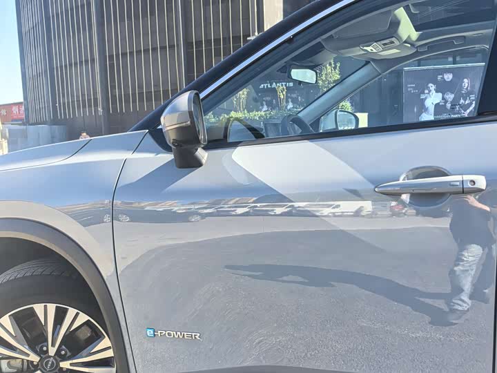 Nissan X-Trail 2023 2023款 e-POWER 超混双电机四驱豪华版