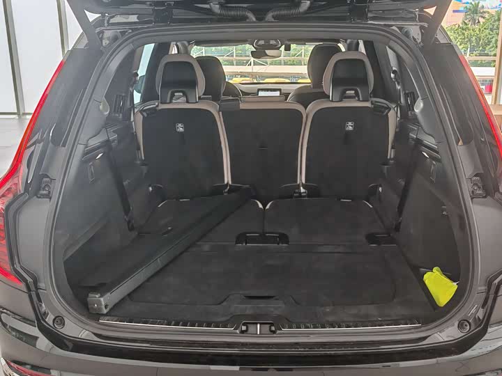 Volvo XC90 Hybrid 2025 2025款 改款 T8 智远豪华版 7座