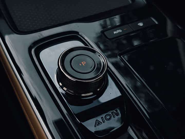 GAC Aion S 2023 2023款 魅 580 磷酸铁锂