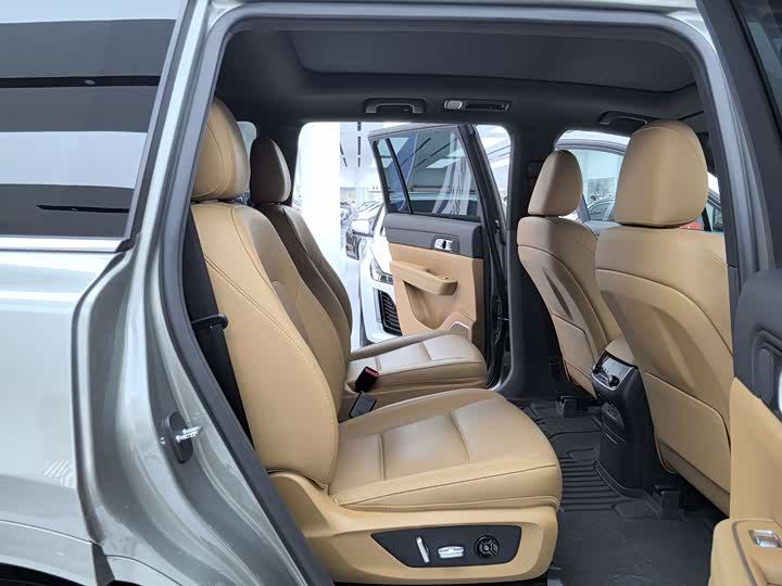 LiXiang One 2021 2021款 增程6座版