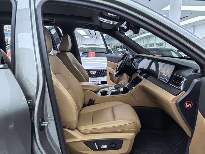 LiXiang One 2021 2021款 增程6座版