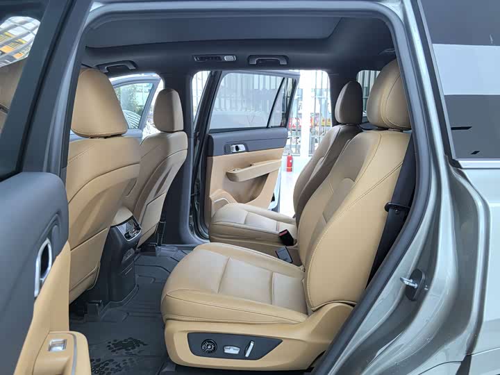 LiXiang One 2021 2021款 增程6座版