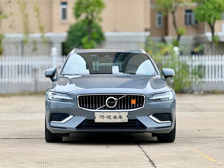 Volvo V60 2021 2021款 B4 智逸豪华版