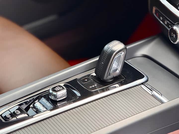 Volvo V60 2021 2021款 B4 智逸豪华版