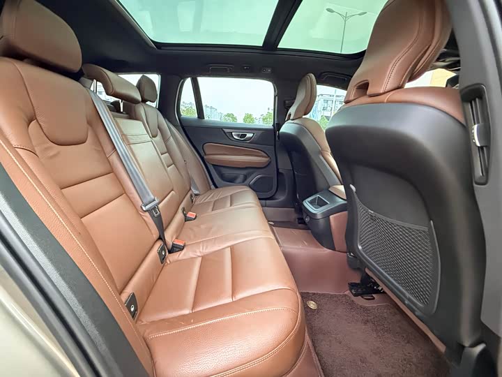 Volvo V60 2021 2021款 B4 智逸豪华版