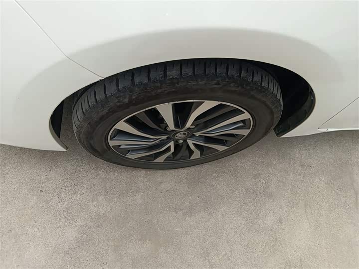 Toyota Corolla Hybrid 2020 2020款 1.8L E-CVT舒适版