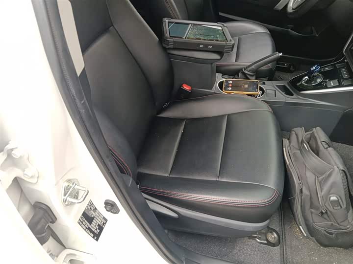 Toyota Corolla Hybrid 2020 2020款 1.8L E-CVT舒适版