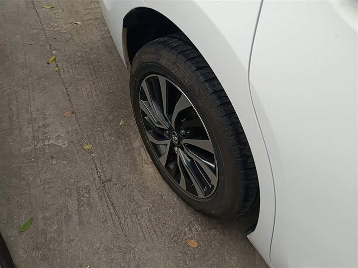 Toyota Corolla Hybrid 2020 2020款 1.8L E-CVT舒适版