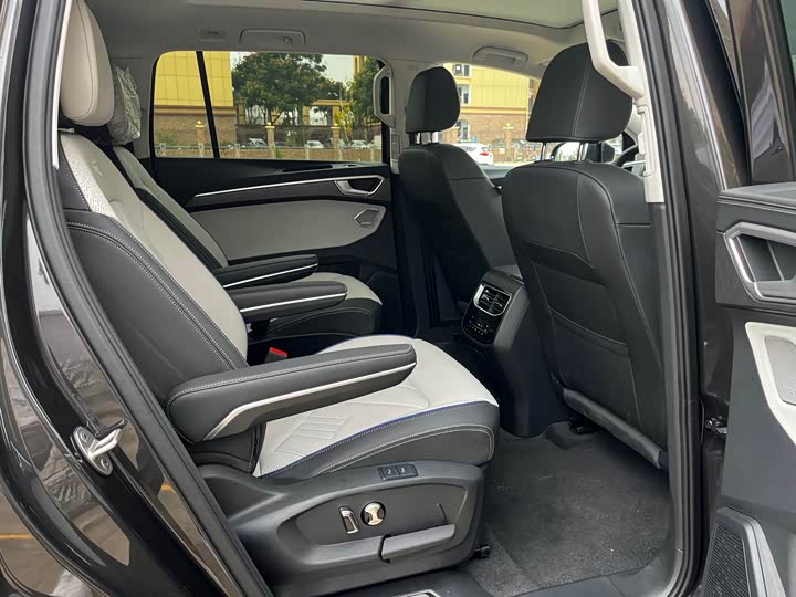 Volkswagen Talagon 2026 2026款 450TSI 四驱旗舰 6座