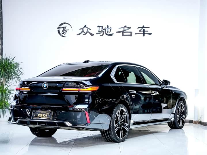 BMW 7 Series 2023 2023款 740Li 领先型 M运动套装