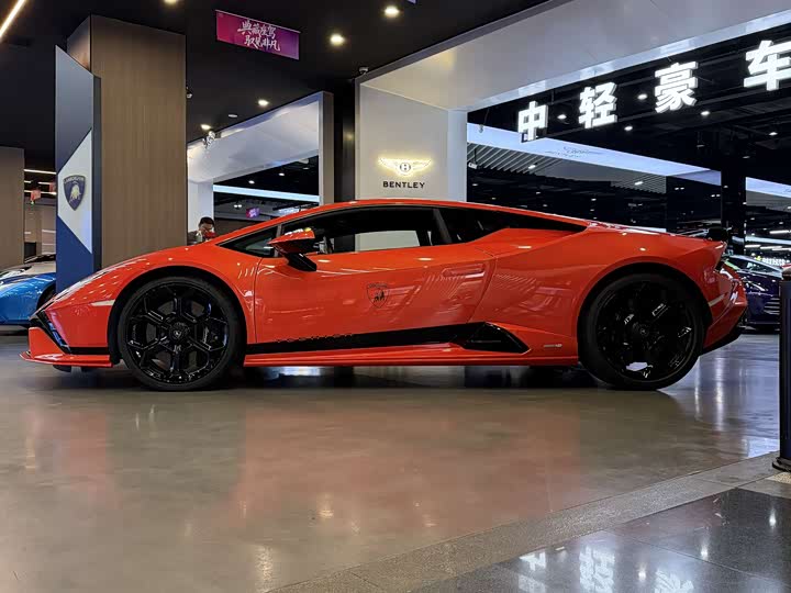 2023 Lamborghini Huracán