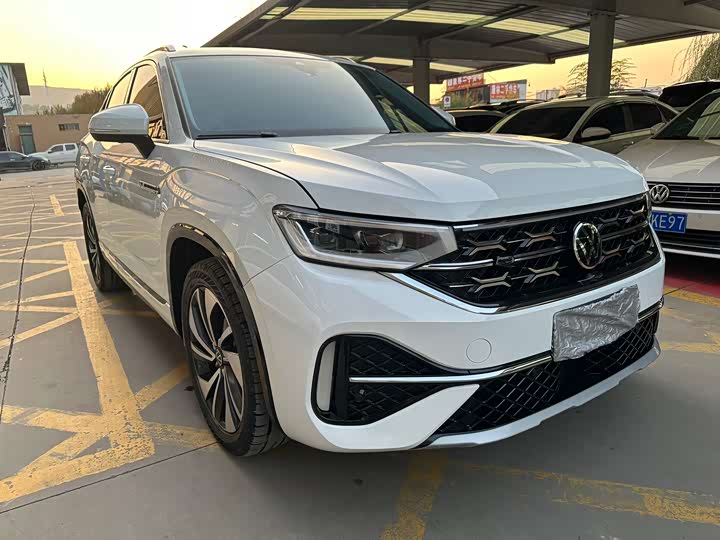 Volkswagen Tayron X 2023 2023款 330TSI 两驱旗舰智慧版