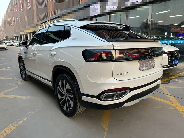 Volkswagen Tayron X 2023 2023款 330TSI 两驱旗舰智慧版