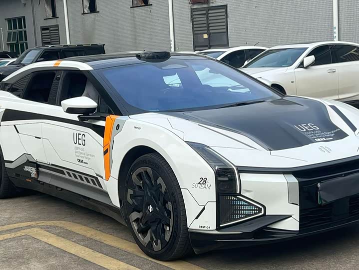 HiPhi Z 2023 2023款 五座版