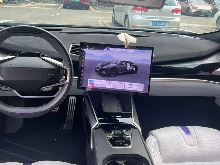 HiPhi Z 2023 2023款 五座版