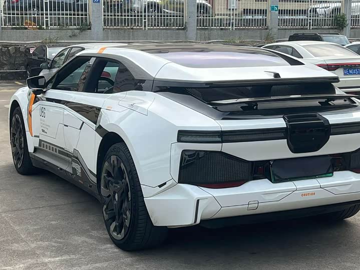 HiPhi Z 2023 2023款 五座版