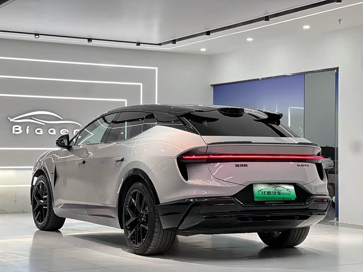 Lotus Eletre 2023 2023款 ELETRE S+