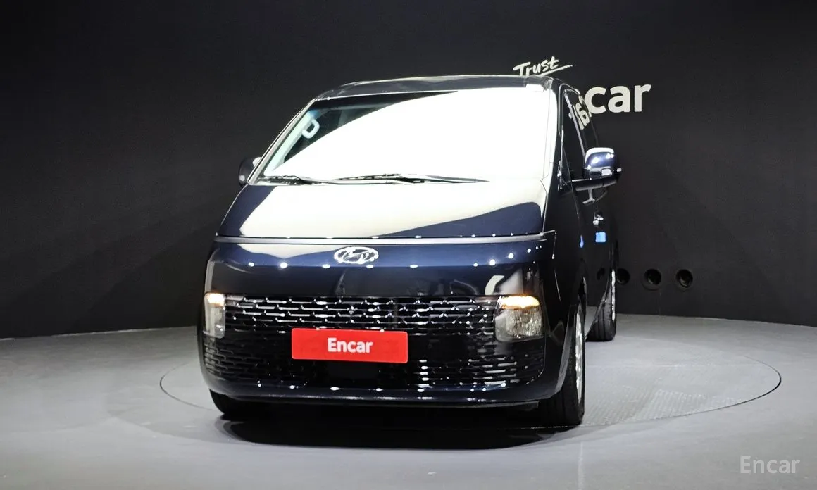 2021 Hyundai Staria