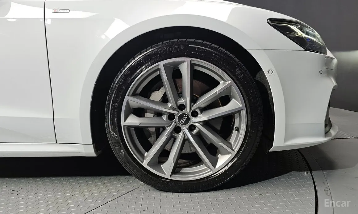 Audi A7 2018 55 TFSI Quattro Premium